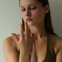 Laden Sie das Bild in den Galerie-Viewer, Ring - PANZERRING, Kettenring, 925 Silber/ vergoldet