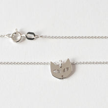 Laden Sie das Bild in den Galerie-Viewer, Kinderkette KLEINE KATZE, 925 Silber