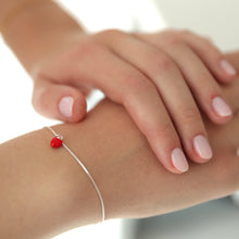 Laden Sie das Bild in den Galerie-Viewer, Armband - KLEINES HERZ, filigraner Herz Anhänger, 925 Silber/vergoldet/Emaille