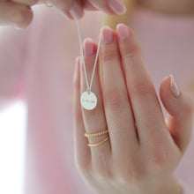 Laden Sie das Bild in den Galerie-Viewer, Personalisierte GRAVURKETTE - DATUM - 925 Silber/ vergoldet, personalisierter Schmuck,