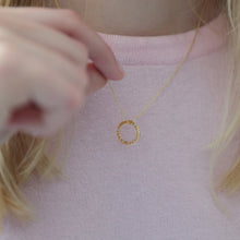Laden Sie das Bild in den Galerie-Viewer, Personalisierte GRAVURKETTE - RING - 925 Silber/ vergoldet, personalisierter Schmuck,