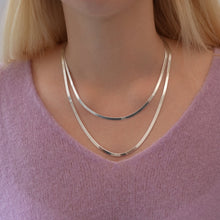 Laden Sie das Bild in den Galerie-Viewer, Kette - SCHLANGENKETTE, 925 Silber, elegante Fischgrätkette