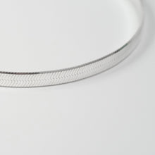 Laden Sie das Bild in den Galerie-Viewer, Kette - SCHLANGENKETTE, 925 Silber, elegante Fischgrätkette