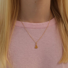 Laden Sie das Bild in den Galerie-Viewer, Halskette - KLEINES BOOT, filigrane Kette mit Boot Anhänger, 925 Silber/vergoldet