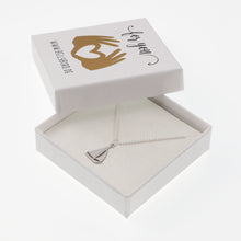 Laden Sie das Bild in den Galerie-Viewer, Halskette - KLEINES BOOT, filigrane Kette mit Boot Anhänger, 925 Silber/vergoldet