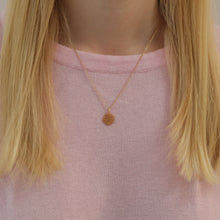 Laden Sie das Bild in den Galerie-Viewer, Halskette - LEBENSBAUM, filigrane Kette mit Lebensbaum Anhänger, 925 Silber/vergoldet