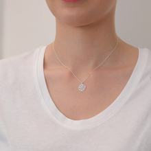 Laden Sie das Bild in den Galerie-Viewer, Halskette - LEBENSBAUM, filigrane Kette mit Lebensbaum Anhänger, 925 Silber/vergoldet