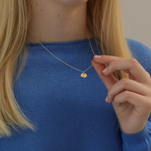 Laden Sie das Bild in den Galerie-Viewer, Halskette KLEINE WOLKE, 925 Silber/vergoldet, Anhänger