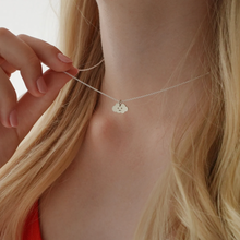 Laden Sie das Bild in den Galerie-Viewer, Halskette KLEINE WOLKE, 925 Silber/vergoldet, Anhänger