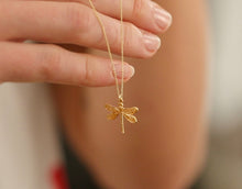 Laden Sie das Bild in den Galerie-Viewer, Kinderkette KLEINE LIBELLE, vergoldet