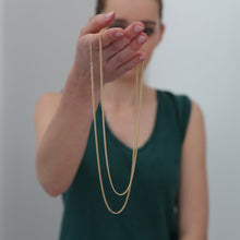 Laden Sie das Bild in den Galerie-Viewer, PANZERKETTE - 925 Silber vergoldet 18k, 2,4mm, zarte Flachpanzerkette