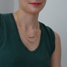 Laden Sie das Bild in den Galerie-Viewer, PANZERKETTE - 925Silber vergoldet 18k, 3,3mm, zarte Flachpanzerkette