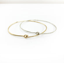Laden Sie das Bild in den Galerie-Viewer, ARMREIF - Silber oder Goldfilled, Größe S/M/L, stapelbarer Armreif