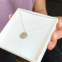 Laden Sie das Bild in den Galerie-Viewer, STERNZEICHENKETTE - Steinbock, 925 Silber, Sternzeichenkette für sie, besondere Geschenkidee, zarter Halsschmuck,personalisierte Symbolkette