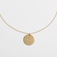 Laden Sie das Bild in den Galerie-Viewer, STERNZEICHENKETTE - Stier, 925 Silber vergoldet, filigrane Kette für sie, besondere Geschenkidee, personalisierte Silberkette, Symbolkette