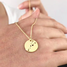 Laden Sie das Bild in den Galerie-Viewer, STERNZEICHENKETTE - Stier, 925 Silber vergoldet, filigrane Kette für sie, besondere Geschenkidee, personalisierte Silberkette, Symbolkette