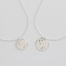 Laden Sie das Bild in den Galerie-Viewer, Mutter & Kind STERNZEICHENKETTEN Set ZWILLING, 925 Silber, 2 personalisierte Silberketten