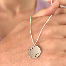 Laden Sie das Bild in den Galerie-Viewer, STERNZEICHENKETTE - Zwilling, 925 Silber, Silberkette für sie, besondere Geschenkidee, zarter Halsschmuck, Symbolkette,personalisierte Kette