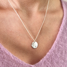 Laden Sie das Bild in den Galerie-Viewer, STERNZEICHENKETTE - Zwilling, 925 Silber, Silberkette für sie, besondere Geschenkidee, zarter Halsschmuck, Symbolkette,personalisierte Kette