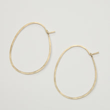 Laden Sie das Bild in den Galerie-Viewer, Creolen - OVAL, M Goldfilled