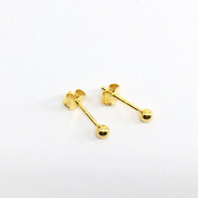 Laden Sie das Bild in den Galerie-Viewer, Ohrstecker - KLEINE KUGEL, 925 Silber vergoldet