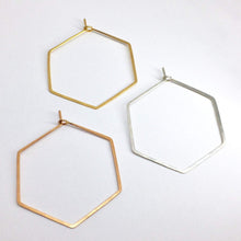 Laden Sie das Bild in den Galerie-Viewer, Creolen - HEXAGON, L Roségoldfilled