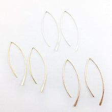 Laden Sie das Bild in den Galerie-Viewer, Creolen - NAVETTE, OHRHAKEN, Roségoldfilled