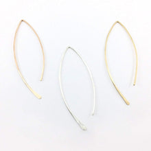 Laden Sie das Bild in den Galerie-Viewer, Creolen - NAVETTE - Ohrhaken, 925 Silber