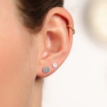 Laden Sie das Bild in den Galerie-Viewer, Ohrstecker - KLEINES PLÄTTCHEN, 4mm, 6mm, 925 Silber vergoldet, gebürstet