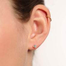 Laden Sie das Bild in den Galerie-Viewer, Ohrstecker - KLEINER WÜRFEL, 925 Silber