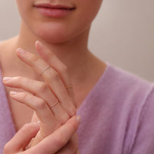 Laden Sie das Bild in den Galerie-Viewer, Ring - GLITZERRING, Sterling Silber, Größen: 46-60