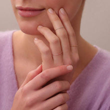 Laden Sie das Bild in den Galerie-Viewer, GLITZERRING - Silber vergoldet, Größen: 46-60