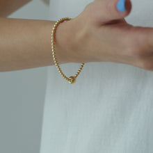 Laden Sie das Bild in den Galerie-Viewer, Armband - KUGELKETTE elastisch, 925 Silber/ vergoldet
