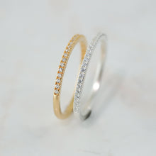 Laden Sie das Bild in den Galerie-Viewer, Ring - BANDRING ZIRKONIA, 925 Silber/ vergoldet
