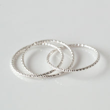Laden Sie das Bild in den Galerie-Viewer, Ring - TRIO, zarter Ring aus 3 einzelnen Ringen, 925 Silber/ vergoldet
