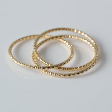 Laden Sie das Bild in den Galerie-Viewer, Ring - TRIO, zarter Ring aus 3 einzelnen Ringen, 925 Silber/ vergoldet
