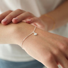 Laden Sie das Bild in den Galerie-Viewer, Armband - KLEINE MUSCHEL - 925 Silber/ vergoldet
